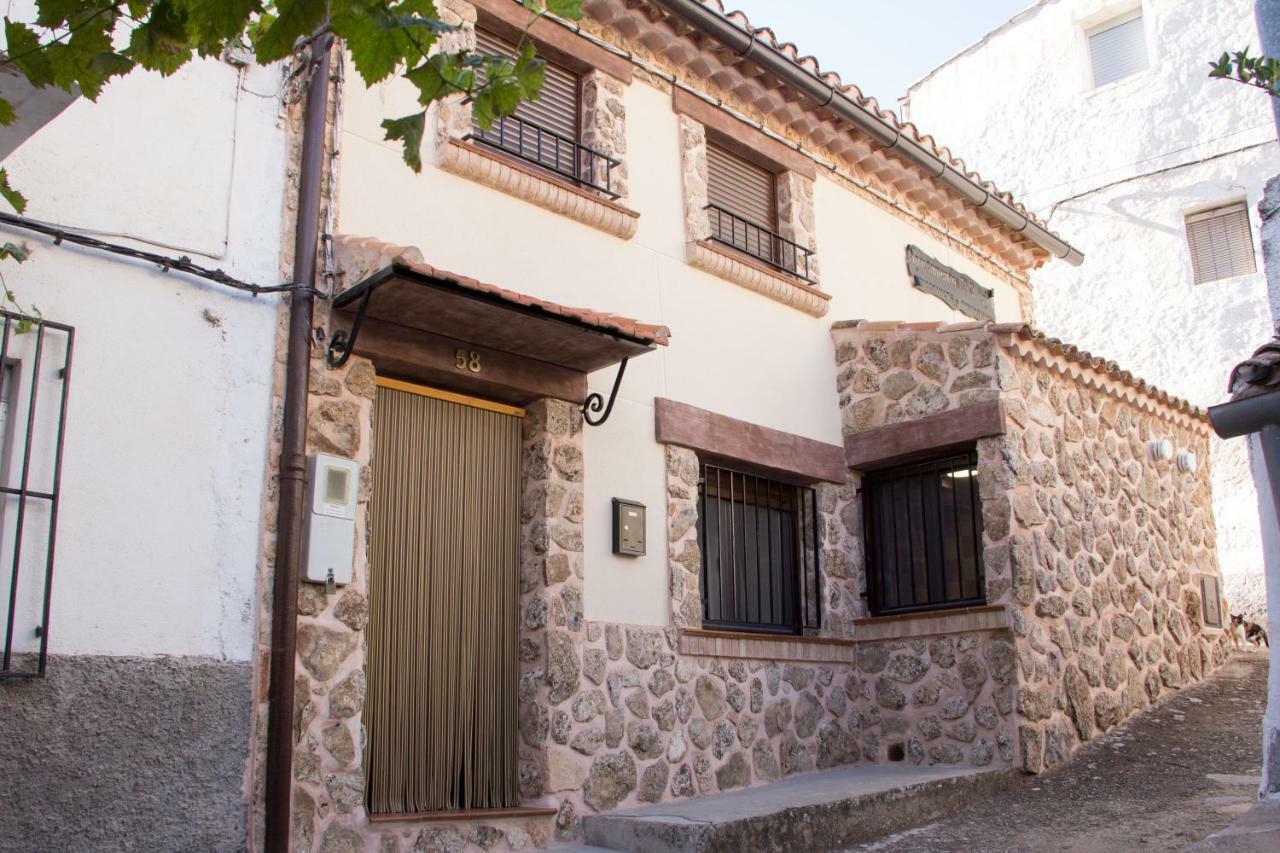 Apartamentos El Callejon Riópar Exteriör bild